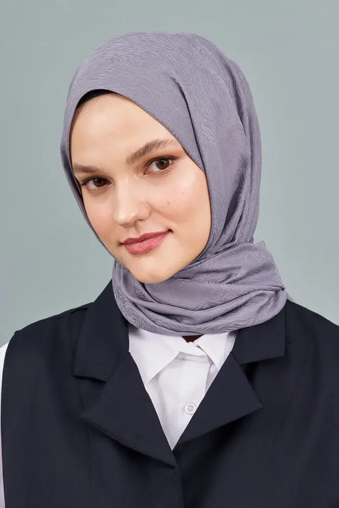 Silky Jacquard Note Hijab Tree Bark Pattern - Anthracite - 2