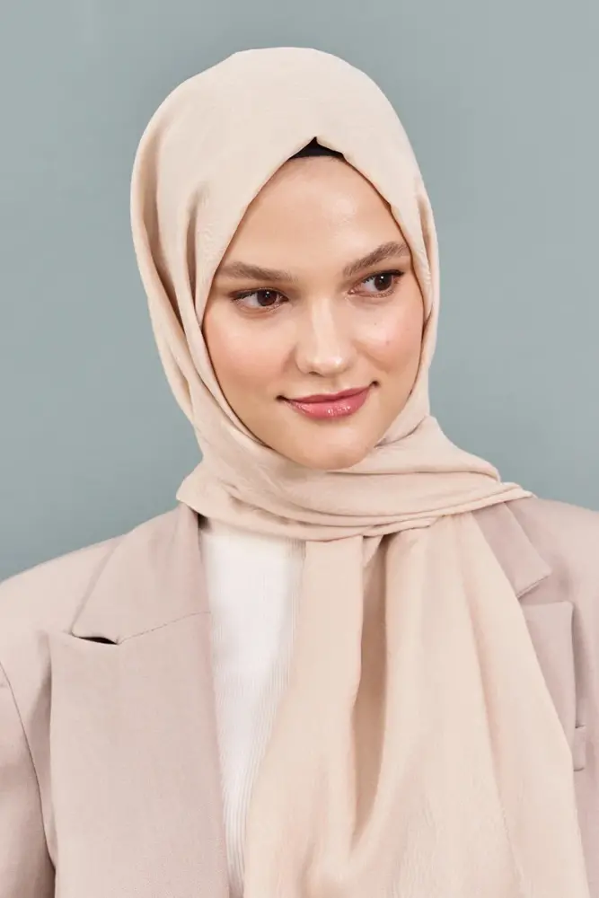 Silky Jacquard Note Hijab Tree Bark Pattern - Beige - 2