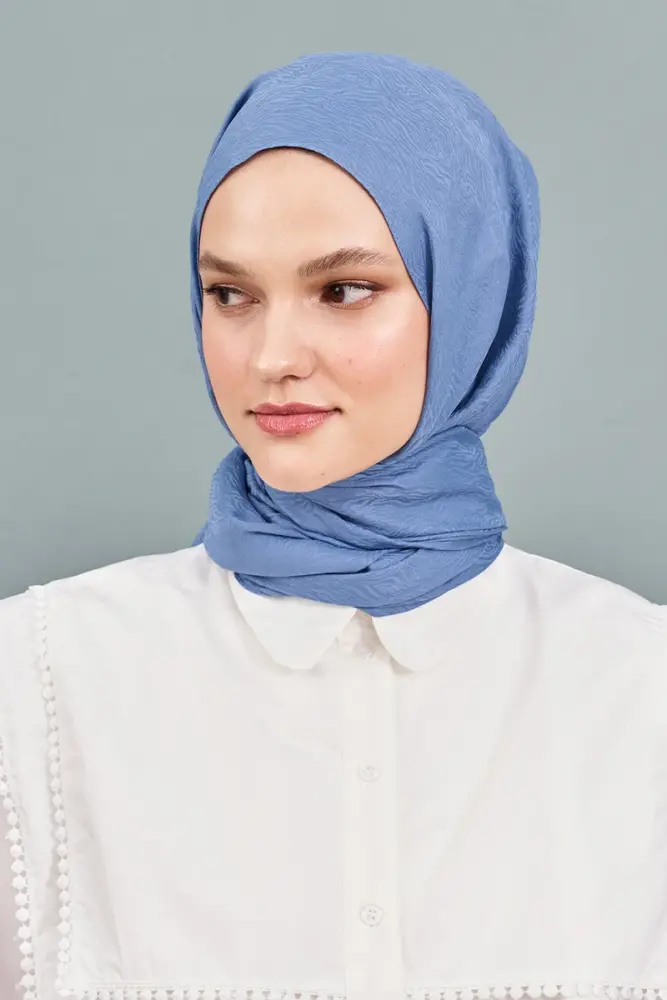 Silky Jacquard Note Hijab Tree Bark Pattern - Denim Blue - 2