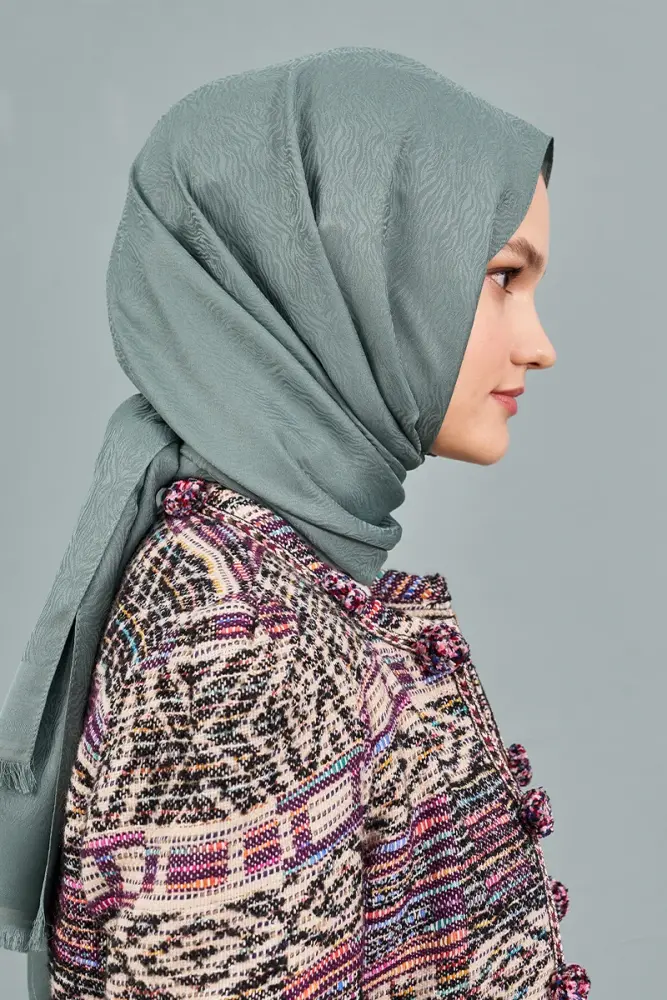 Silky Jacquard Note Hijab Tree Bark Pattern - Mint - 3