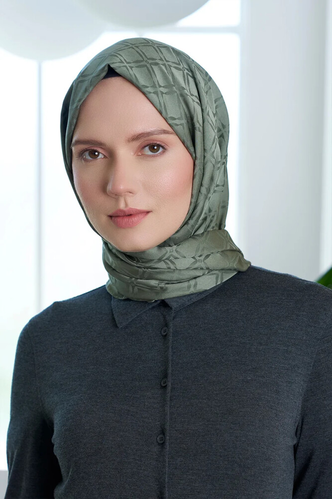 Timeless Koleksiyonu Kare Desen - Çağla - MADAME POLO