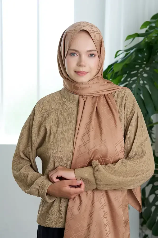 Timeless Koleksiyonu Kare Desen - Latte - MADAME POLO