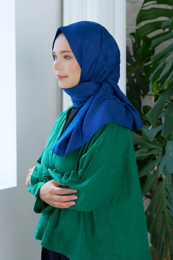 Timeless Koleksiyonu Kare Desen - Mavi - MADAME POLO