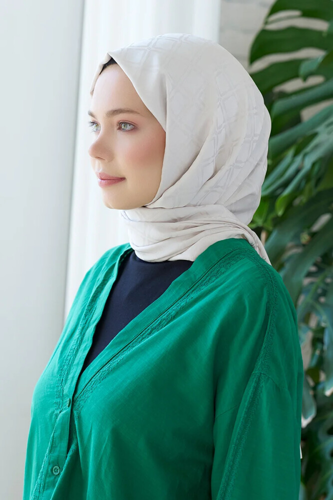 Timeless Koleksiyonu Kare Desen - Taş - MADAME POLO