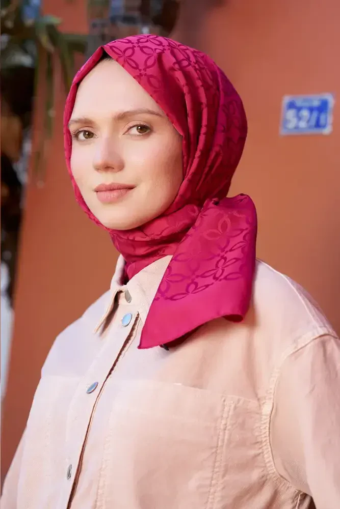 Timeless Koleksiyonu Yonca Desen - Frambuaz - MADAME POLO