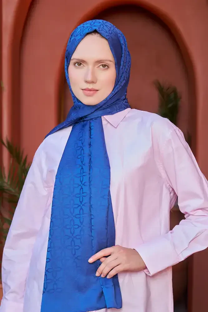 Timeless Koleksiyonu Yonca Desen - İndigo - MADAME POLO