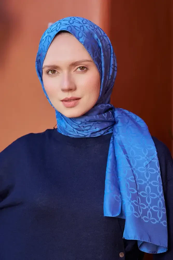 Timeless Koleksiyonu Yonca Desen - Mavi - MADAME POLO